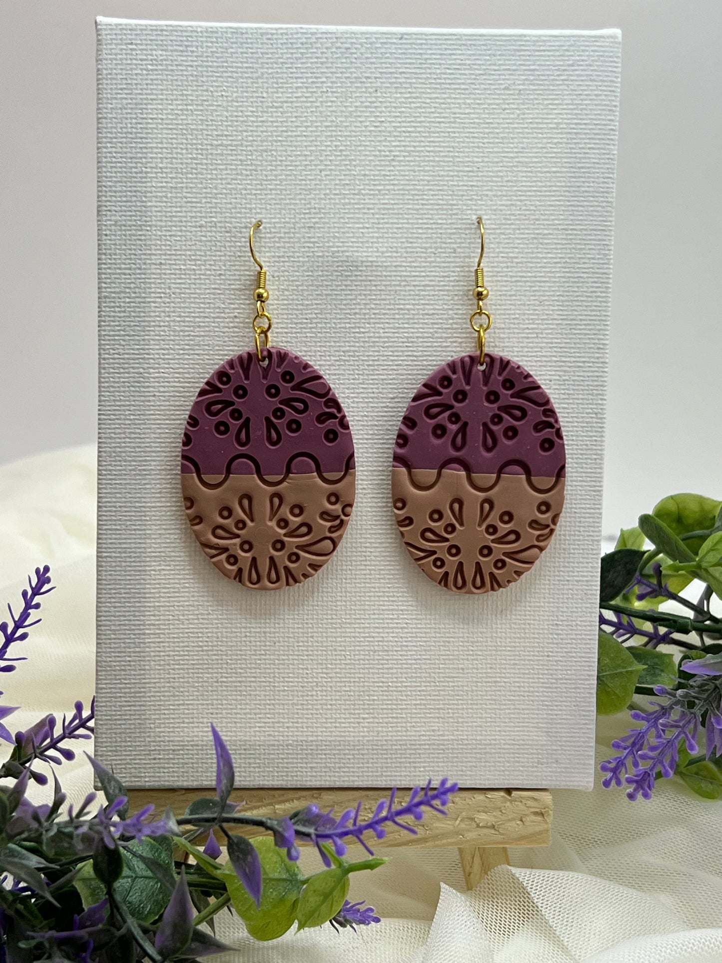 Mauve & Tan Textured Ovals