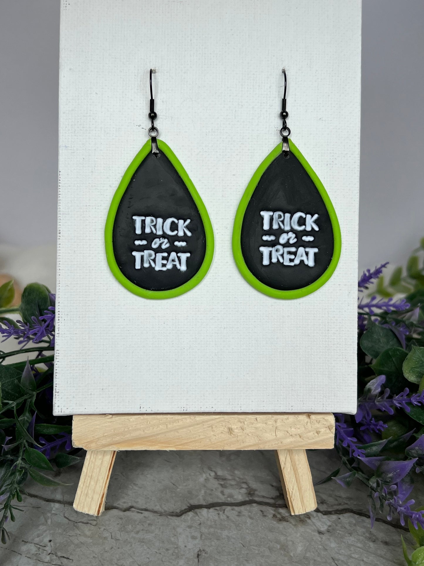 Trick-or-Treat Dangles