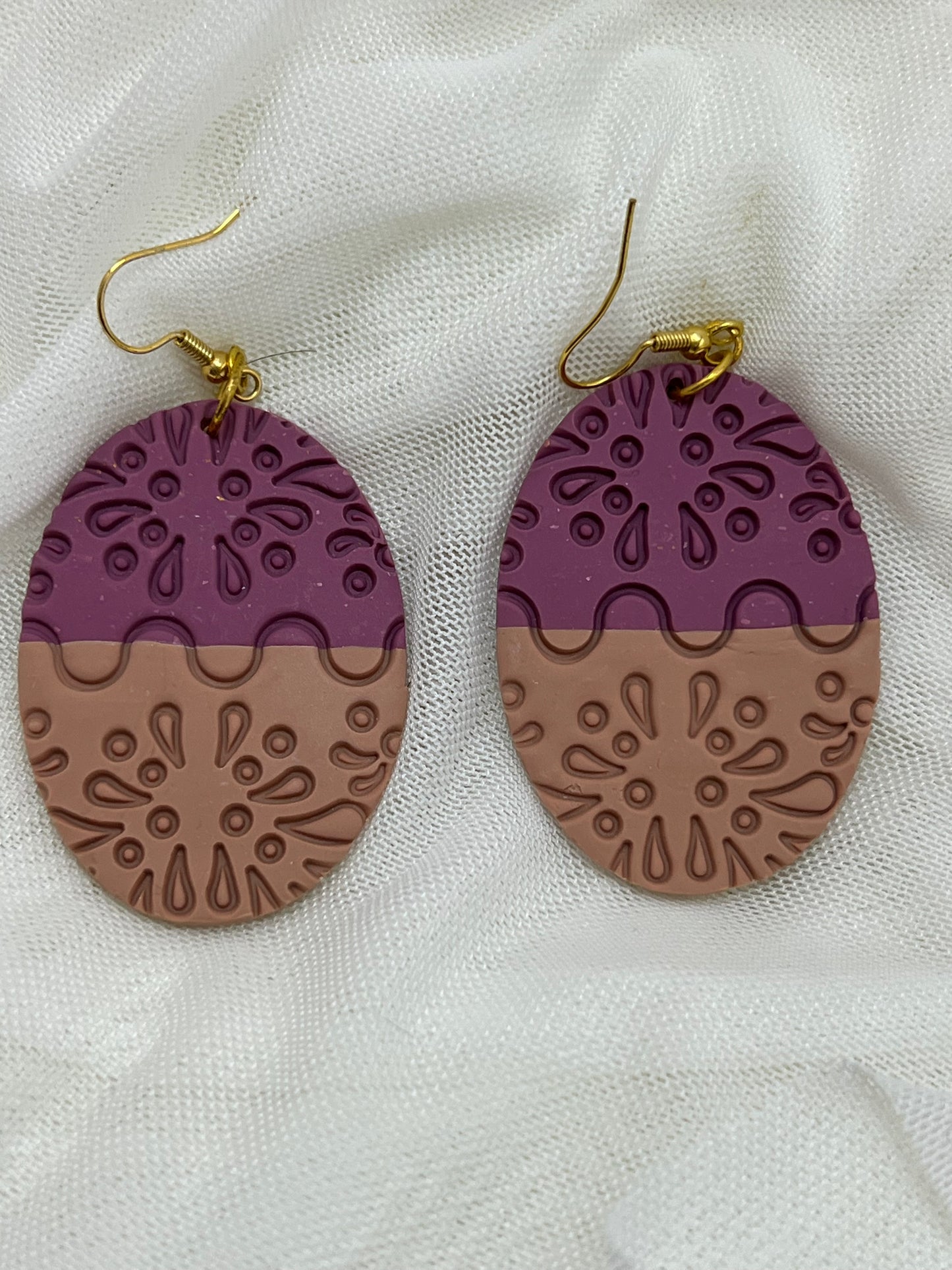 Mauve & Tan Textured Ovals