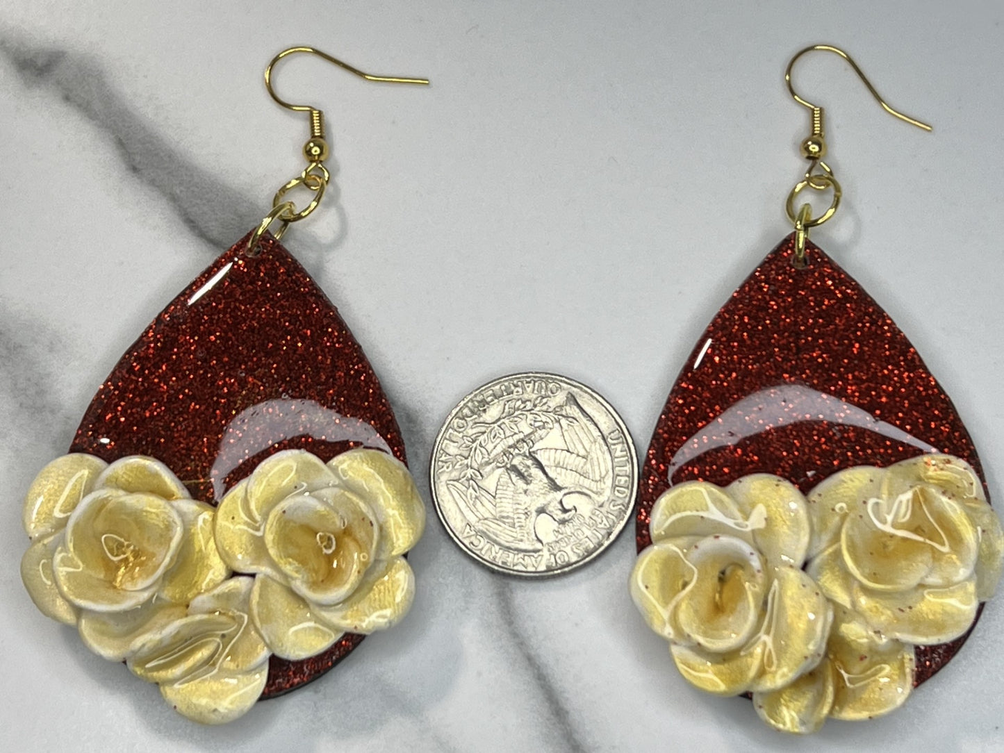 Red Glitter Gold & White Roses